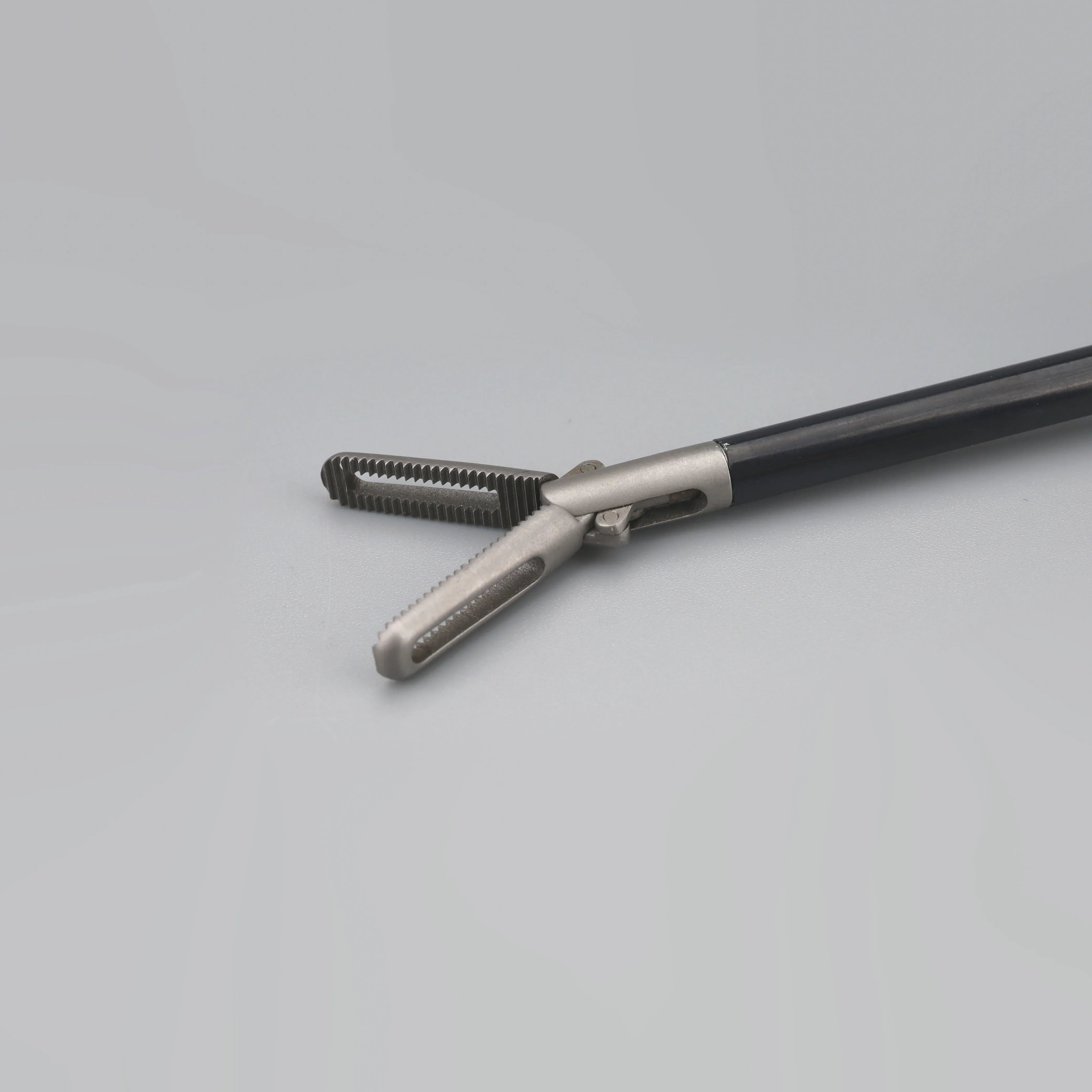 5mm Laparoscopic Instruments Laparoscopy Surgical Forceps Medical Forceps